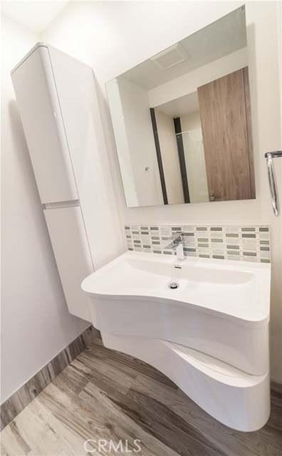 2715 Carnegie Lane, Redondo Beach, California 90278, 4 Bedrooms Bedrooms, ,4 BathroomsBathrooms,Residential,Sold,Carnegie,SB19176432