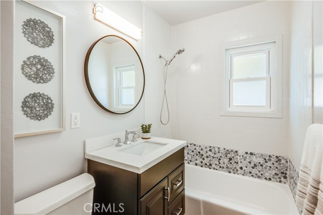 1029 Avenue A, Redondo Beach, California 90277, 3 Bedrooms Bedrooms, ,2 BathroomsBathrooms,Residential,Sold,Avenue A,SB21089960
