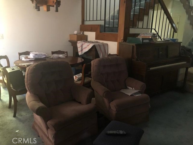 606 Faye Lane, Redondo Beach, California 90277, 5 Bedrooms Bedrooms, ,2 BathroomsBathrooms,Residential,Sold,Faye Lane,PW20205378