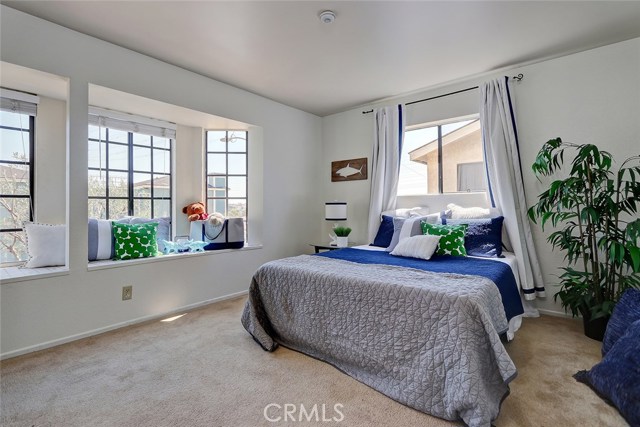 2513 Voorhees Avenue, Redondo Beach, California 90278, 2 Bedrooms Bedrooms, ,2 BathroomsBathrooms,Residential,Sold,Voorhees,SB18186536