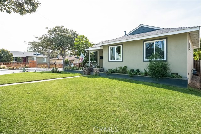 2716 182nd Street, Redondo Beach, California 90278, 3 Bedrooms Bedrooms, ,1 BathroomBathrooms,Residential,Sold,182nd,SB17089362