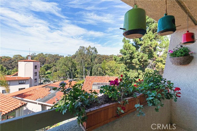 2545 Via Campesina, Palos Verdes Estates, California 90274, 2 Bedrooms Bedrooms, ,2 BathroomsBathrooms,Residential,Sold,Via Campesina,PV20043982