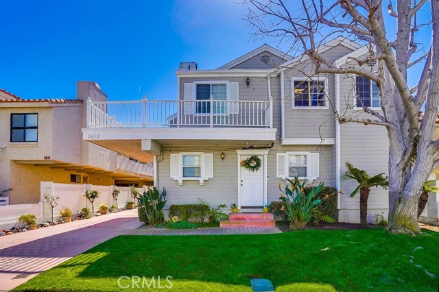 2612 Gates Avenue, Redondo Beach, California 90278, 2 Bedrooms Bedrooms, ,2 BathroomsBathrooms,Residential,Sold,Gates,SB21024956