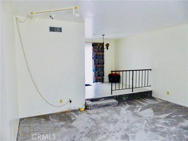 2703 Rockefeller Lane, Redondo Beach, California 90278, 2 Bedrooms Bedrooms, ,2 BathroomsBathrooms,Residential,Sold,Rockefeller,SB19140385