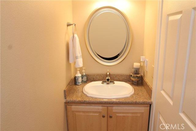 2 Bed Home for Sale in Van Nuys, California