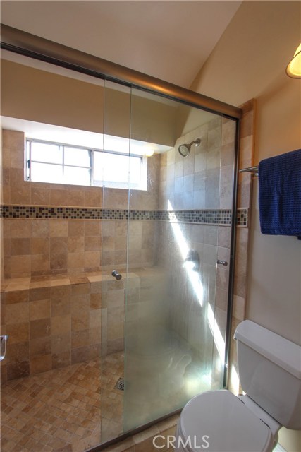 121 Lucia Avenue, Redondo Beach, California 90277, 3 Bedrooms Bedrooms, ,1 BathroomBathrooms,Residential,Sold,Lucia,PW17223487