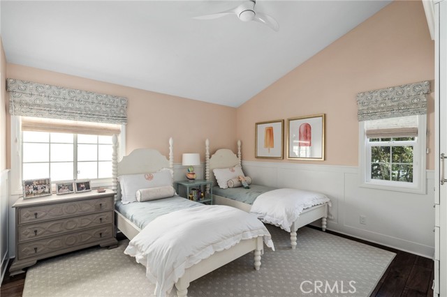 2200 Elm Avenue, Manhattan Beach, California 90266, 4 Bedrooms Bedrooms, ,3 BathroomsBathrooms,Residential,Sold,Elm,SB21076957