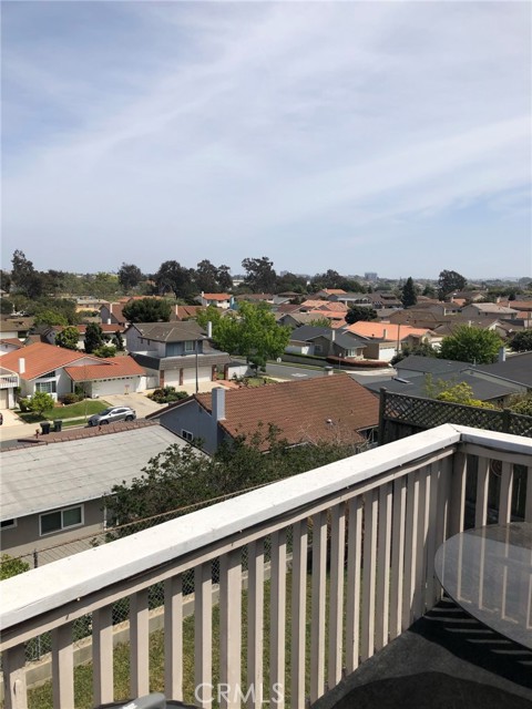 436 Prospect Avenue, Redondo Beach, California 90277, 4 Bedrooms Bedrooms, ,1 BathroomBathrooms,Residential,Sold,Prospect,SB21073203