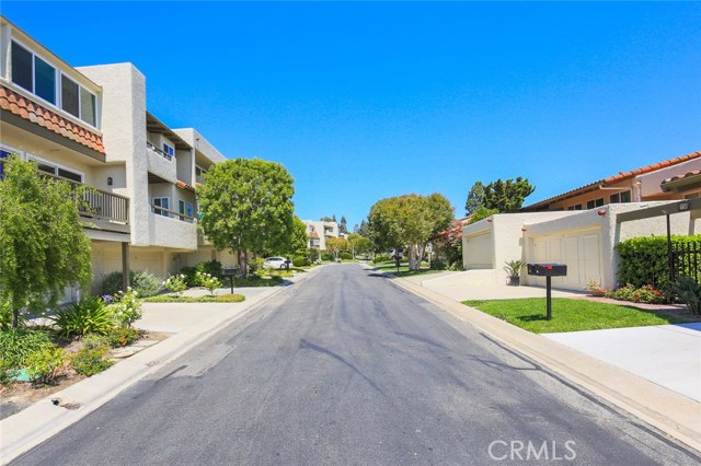 78 Cypress Way, Rolling Hills Estates, California 90274, 3 Bedrooms Bedrooms, ,2 BathroomsBathrooms,Residential,Sold,Cypress,PW17156670