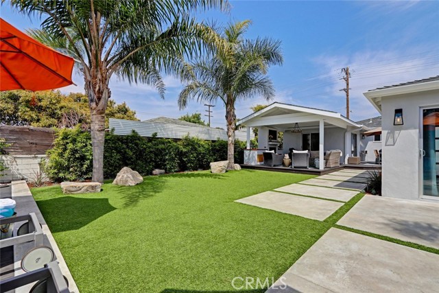 2306 Graham Avenue, Redondo Beach, California 90278, 2 Bedrooms Bedrooms, ,2 BathroomsBathrooms,Residential,Sold,Graham,SB18096314