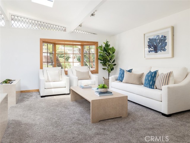 562 31st Street, Manhattan Beach, California 90266, 4 Bedrooms Bedrooms, ,3 BathroomsBathrooms,Residential,Sold,31st,SB21032362