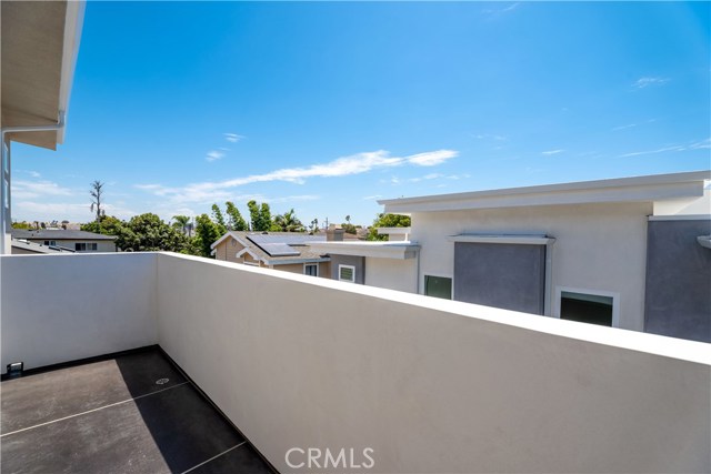 1914 Marshallfield Lane, Redondo Beach, California 90278, 4 Bedrooms Bedrooms, ,3 BathroomsBathrooms,Residential,Sold,Marshallfield,SB20122923