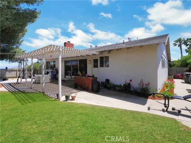 2704 Vista Mesa Drive, Rancho Palos Verdes, California 90275, 4 Bedrooms Bedrooms, ,2 BathroomsBathrooms,Residential,Sold,Vista Mesa,PV21098767