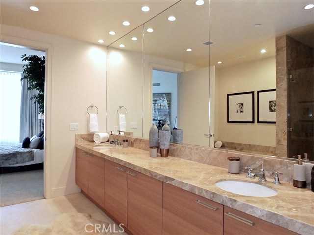 2 Bed Home for Sale in Westwood - Century City, California