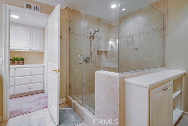 51 Oaktree Lane, Rolling Hills Estates, California 90274, 3 Bedrooms Bedrooms, ,1 BathroomBathrooms,Residential,Sold,Oaktree,PV18157602