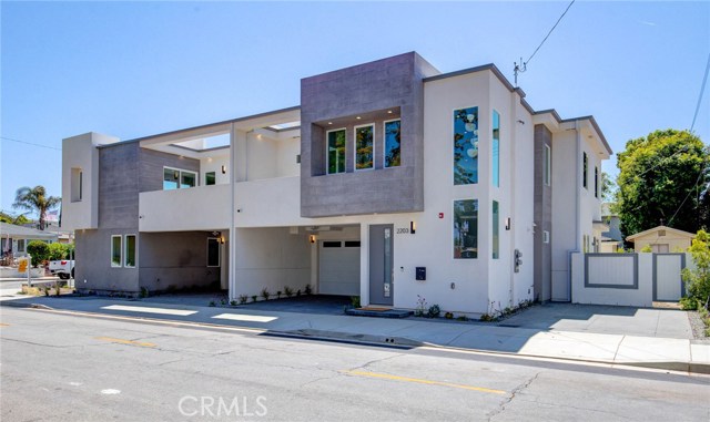 2203 Perkins Lane, Redondo Beach, California 90278, 3 Bedrooms Bedrooms, ,2 BathroomsBathrooms,Residential,Sold,Perkins,PV19112271