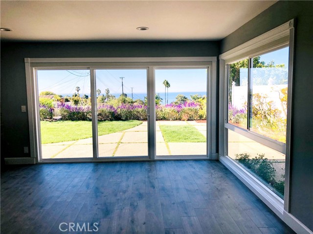 28277 Trailriders Drive, Rancho Palos Verdes, California 90275, 4 Bedrooms Bedrooms, ,1 BathroomBathrooms,Residential,Sold,Trailriders,PV18254809