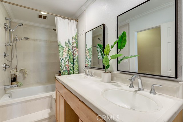 2402 Aviation Boulevard, Redondo Beach, California 90278, 3 Bedrooms Bedrooms, ,1 BathroomBathrooms,Residential,Sold,Aviation,SB21138286 2402 Aviation Boulevard, Redondo Beach, California 90278, 3 Bedrooms Bedrooms, ,1 BathroomBathrooms,Residential,Sold,Aviation,SB21138286