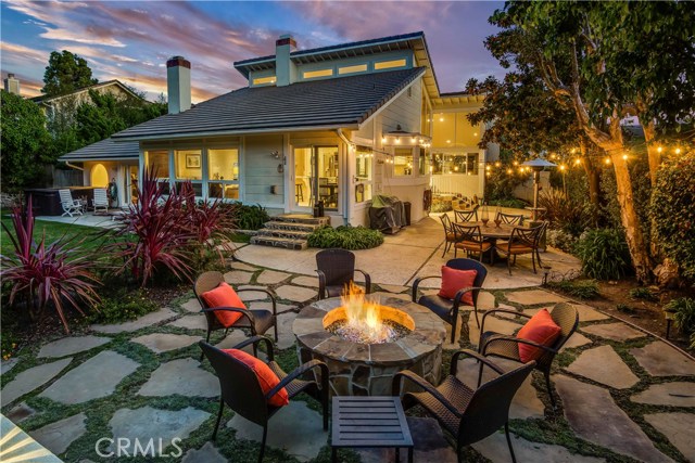 11 Covered Wagon Lane, Rolling Hills Estates, California 90274, 4 Bedrooms Bedrooms, ,4 BathroomsBathrooms,Residential,Sold,Covered Wagon,PV18258893