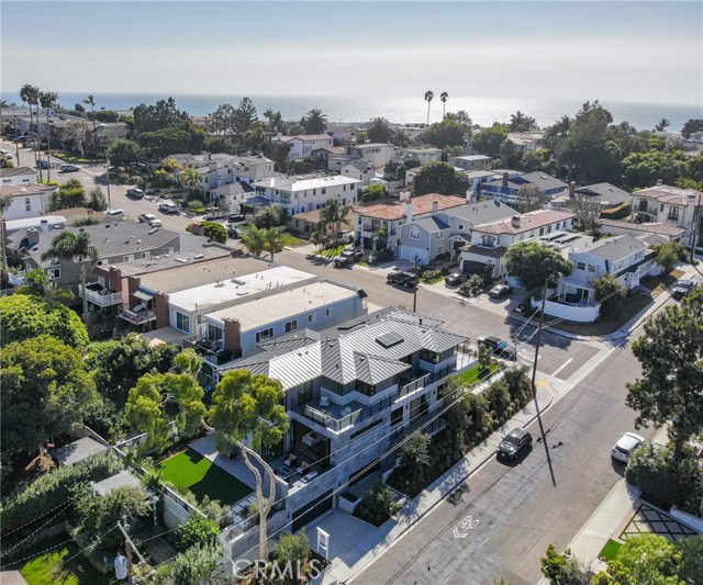 936 8th Street, Manhattan Beach, California 90266, 7 Bedrooms Bedrooms, ,6 BathroomsBathrooms,Residential,Sold,8th,SB20193935