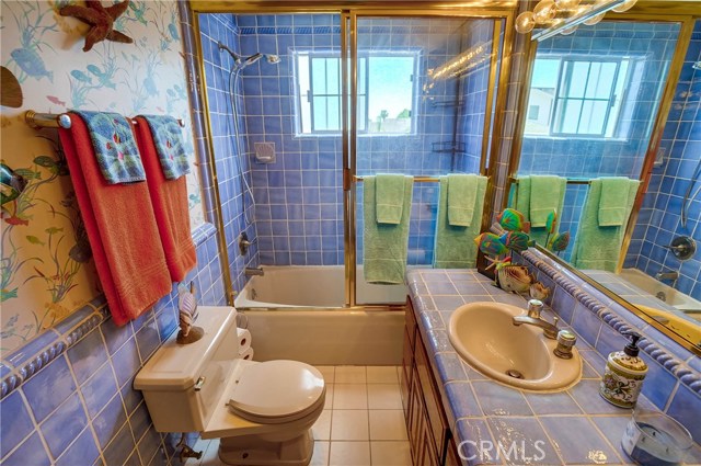 2412 Ives Lane, Redondo Beach, California 90278, 3 Bedrooms Bedrooms, ,2 BathroomsBathrooms,Residential,Sold,Ives,SB20100706