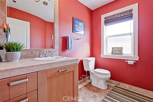 502 Juanita Avenue, Redondo Beach, California 90277, 3 Bedrooms Bedrooms, ,3 BathroomsBathrooms,Residential,Sold,Juanita,SB18028945