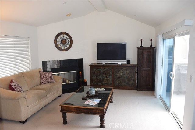 720 Lucia Avenue, Redondo Beach, California 90277, 5 Bedrooms Bedrooms, ,3 BathroomsBathrooms,Residential,Sold,Lucia,SB17080801