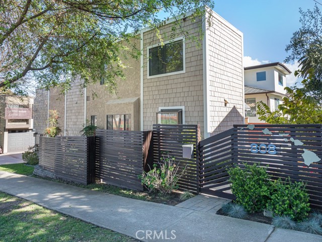 808 Vincent Street, Redondo Beach, California 90277, 3 Bedrooms Bedrooms, ,2 BathroomsBathrooms,Residential,Sold,Vincent,PV20055164
