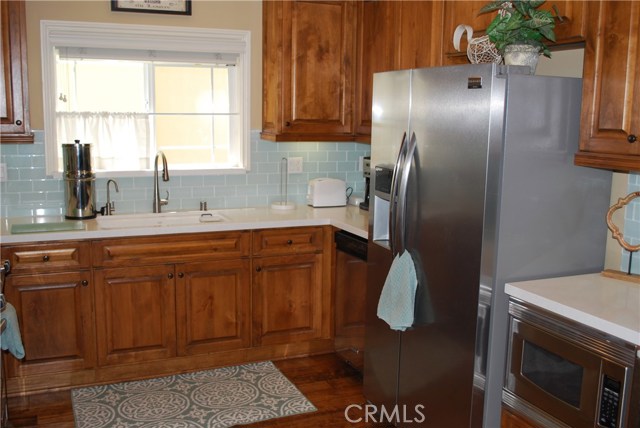 18512 Mansel Avenue, Redondo Beach, California 90278, 4 Bedrooms Bedrooms, ,2 BathroomsBathrooms,Residential,Sold,Mansel,PW20004461