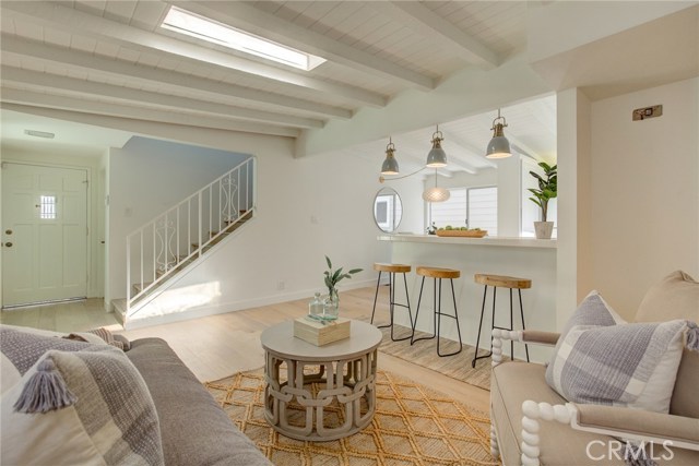 436 1st Street, Manhattan Beach, California 90266, 4 Bedrooms Bedrooms, ,2 BathroomsBathrooms,Residential,Sold,1st,SB20048897