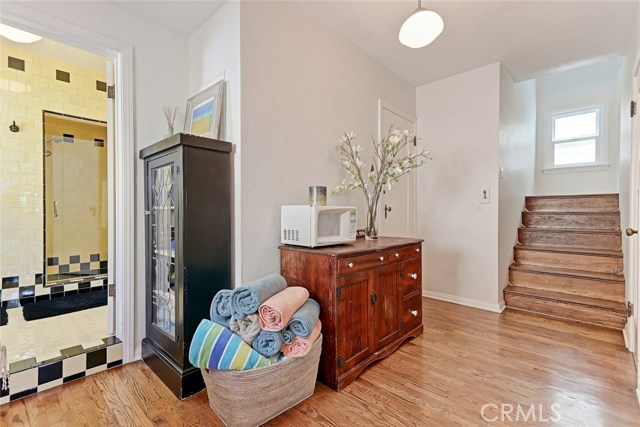2722 Hermosa Avenue, Hermosa Beach, California 90254, 4 Bedrooms Bedrooms, ,2 BathroomsBathrooms,Residential,Sold,Hermosa,SB17280753