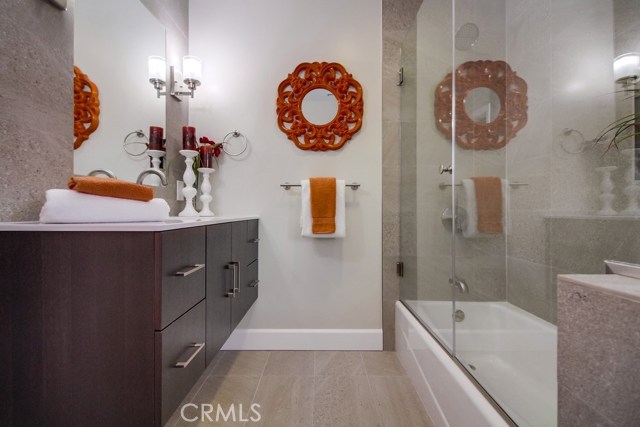 1926 Macarthur Street, Rancho Palos Verdes, California 90275, 4 Bedrooms Bedrooms, ,2 BathroomsBathrooms,Residential,Sold,Macarthur,SB17136576