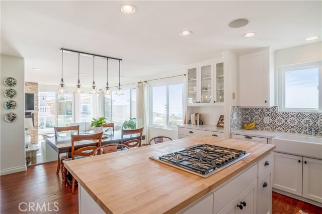 225 38th, Manhattan Beach, California 90266, 3 Bedrooms Bedrooms, ,3 BathroomsBathrooms,Residential,Sold,38th,SB19020609