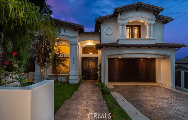 1917 Graham Avenue, Redondo Beach, California 90278, 4 Bedrooms Bedrooms, ,2 BathroomsBathrooms,Residential,Sold,Graham,SB17204089
