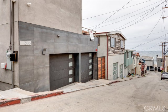 206 Moonstone Street, Manhattan Beach, California 90266, 4 Bedrooms Bedrooms, ,1 BathroomBathrooms,Residential,Sold,Moonstone,SB19150217