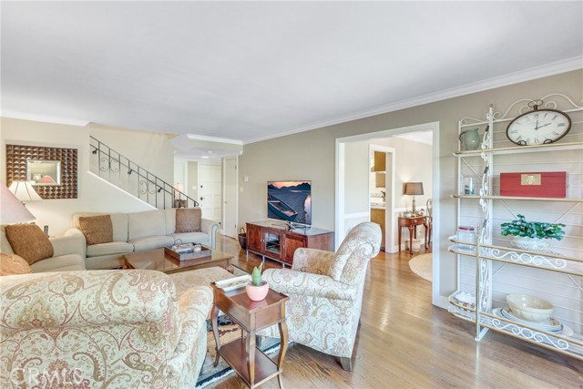 25 Via Granada, Rolling Hills Estates, California 90274, 3 Bedrooms Bedrooms, ,2 BathroomsBathrooms,Residential,Sold,Via Granada,TR21114102