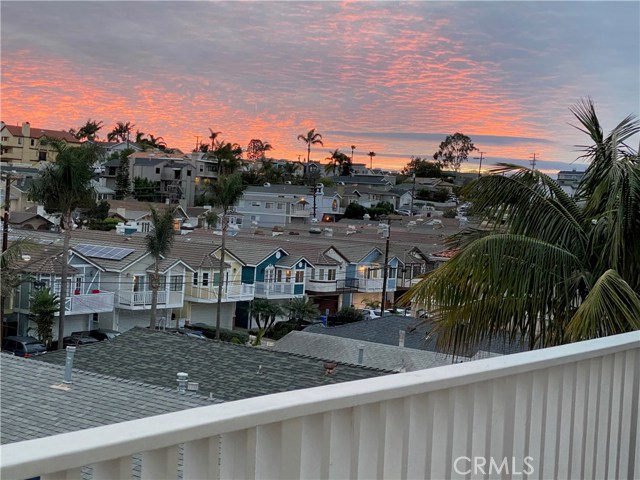 1620 Speyer Lane, Redondo Beach, California 90278, 4 Bedrooms Bedrooms, ,3 BathroomsBathrooms,Residential,Sold,Speyer,SB21020420