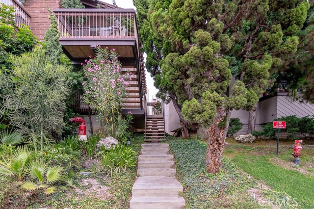 2322 Palos Verdes Drive, Palos Verdes Estates, California 90274, 2 Bedrooms Bedrooms, ,Residential,Sold,Palos Verdes,PV18187969