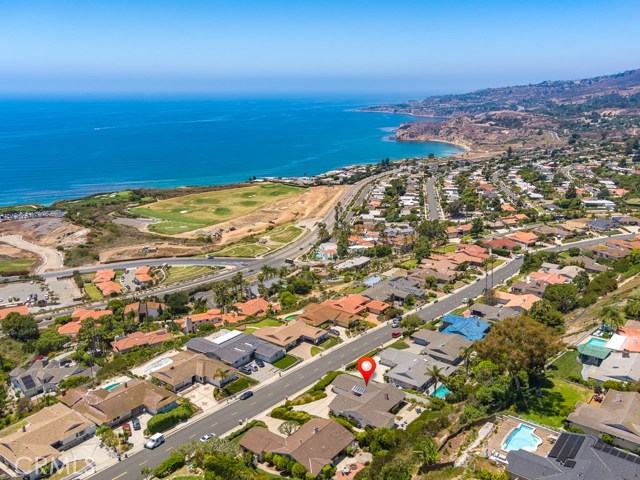 32460 Sea Raven Drive, Rancho Palos Verdes, California 90275, 4 Bedrooms Bedrooms, ,2 BathroomsBathrooms,Residential,Sold,Sea Raven,SB20116764