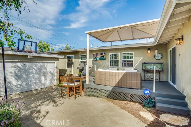 1306 Helberta Avenue, Redondo Beach, California 90277, 5 Bedrooms Bedrooms, ,2 BathroomsBathrooms,Residential,Sold,Helberta,PV18145597