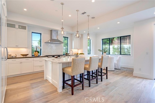 3604 Walnut Avenue, Manhattan Beach, California 90266, 5 Bedrooms Bedrooms, ,2 BathroomsBathrooms,Residential,Sold,Walnut,SB19038586