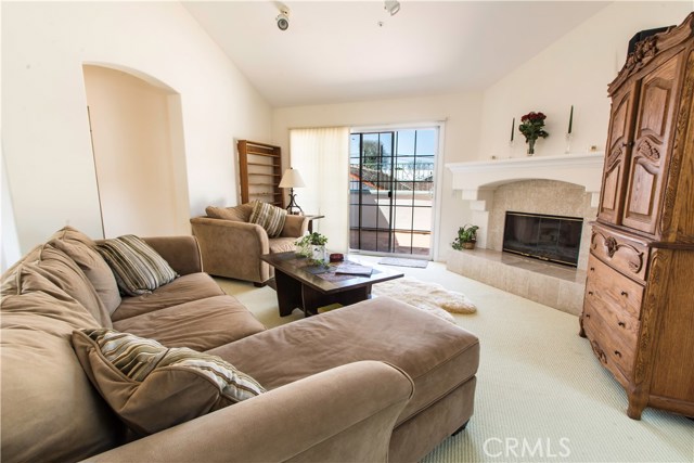 Great living room area to enjoy relaxing by the fireplace!