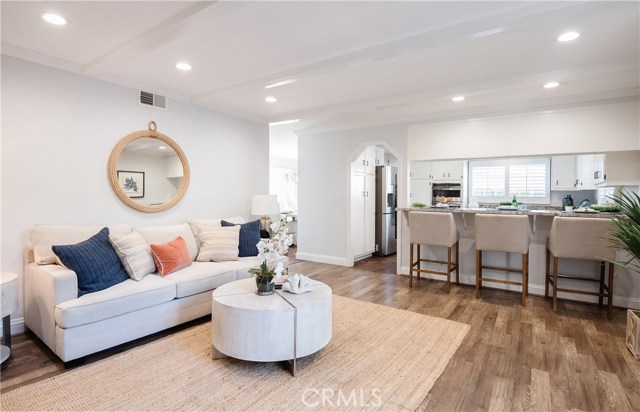 3412 Maple Avenue, Manhattan Beach, California 90266, 4 Bedrooms Bedrooms, ,3 BathroomsBathrooms,Residential,Sold,Maple,SB20142400