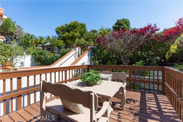 1304 Via Romero, Palos Verdes Estates, California 90274, 5 Bedrooms Bedrooms, ,4 BathroomsBathrooms,Residential,Sold,Via Romero,SB20071699