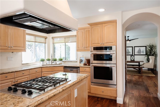 1420 Pine Avenue, Manhattan Beach, California 90266, 4 Bedrooms Bedrooms, ,2 BathroomsBathrooms,Residential,Sold,Pine,SB20094323