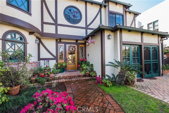 522 24th Place, Hermosa Beach, California 90254, 3 Bedrooms Bedrooms, ,3 BathroomsBathrooms,Residential,Sold,24th Place,SB18039832