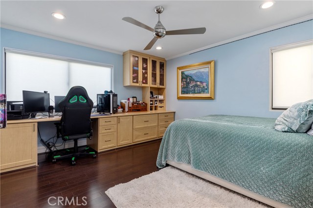 437 27th Street, Manhattan Beach, California 90266, 4 Bedrooms Bedrooms, ,3 BathroomsBathrooms,Residential,Sold,27th,SB21036239