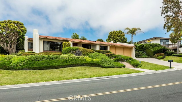 1373 Via Coronel, Palos Verdes Estates, California 90274, 5 Bedrooms Bedrooms, ,4 BathroomsBathrooms,Residential,Sold,Via Coronel,PV19128066