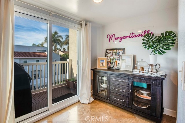 710 Guadalupe Avenue, Redondo Beach, California 90277, 2 Bedrooms Bedrooms, ,1 BathroomBathrooms,Residential,Sold,Guadalupe,SB19016726