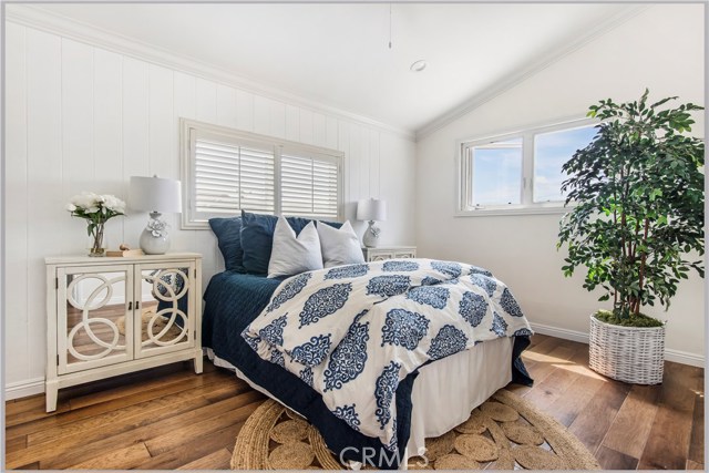 329 4th Street, Manhattan Beach, California 90266, 3 Bedrooms Bedrooms, ,2 BathroomsBathrooms,Residential,Sold,4th,SB20090773